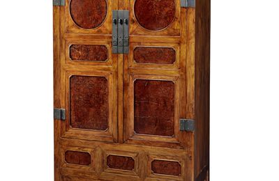 A huanghuali and huamu square-corner cabinet, Fangjiaogui, Qing dynasty, 18th century