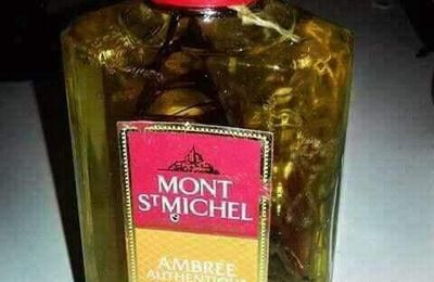 LE PARFUM MAGIQUE MYSTIQUE DE LA RICHESSE ET DE CHANCE 