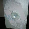 Carte fleur et strass