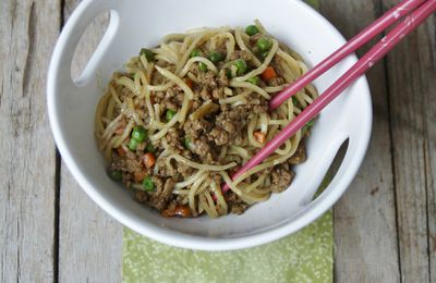 Nouilles chinoises à la viande épicée