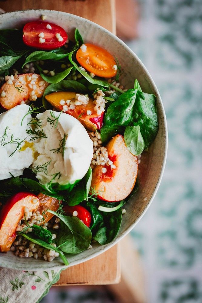 salade d'été, burrata, sarrasin, nectarine, vinaigre balsamique, huile d'olive, salade fraicheur, facile