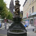 fontaine place de la victoire