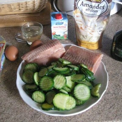 Filet de saumon sur galette de courgettes