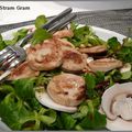 Salade de mâche au boudin blanc et aux champignons