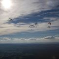 PARAPENTISTES AU PUY DE DOME 