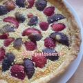 Tarte, figue, fraise et amande