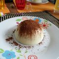 Dôme mousse au chocolat et croustillant à la pralinoise!