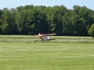 Un petit frère du PITT, le CHRISTEN EAGLE II.