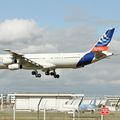 Aéroport: Toulouse-Blagnac(TLS-LFBO): Airbus Industrie: Airbus A340-311: F-WWAI: MSN:001. LE NOUVEL PROFIL D'AILES LAMINAIRE.