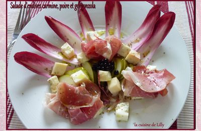 Salade d'endives carmine, poire et gorgonzola