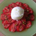 Carpaccio de fraises et sorbet citron