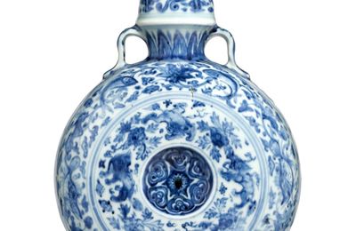 A blue and white moonflask, bianhu, Ming dynasty, late 15th-early 16th century