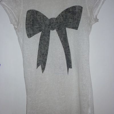 Tee shirt noeud