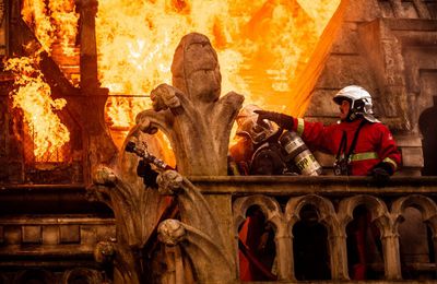 Notre Dame brûle  en IMAX- une expérience immersive impressionnante