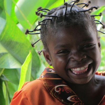 L'HOMME QUI RÉPARE LES FEMMES (suite)