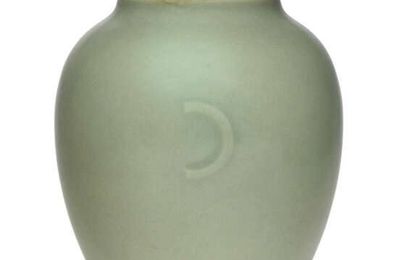 A celadon-glazed ovoid jar, yueyaer guan, Qianlong seal mark in underglaze blue and of the period (1736-1795)