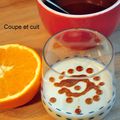 Panna cotta d'hiver, orange, épices et son caramel au beurre salé