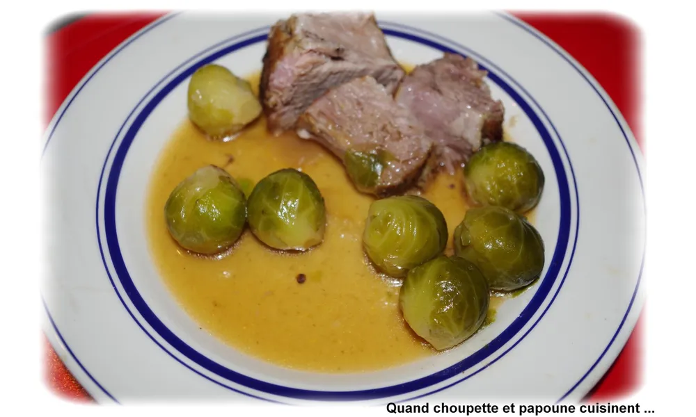 RÔTI ECHINE DE PORC EN COCOTTE ET CHOUX DE BRUXELLES A L'AUTOCUISEUR