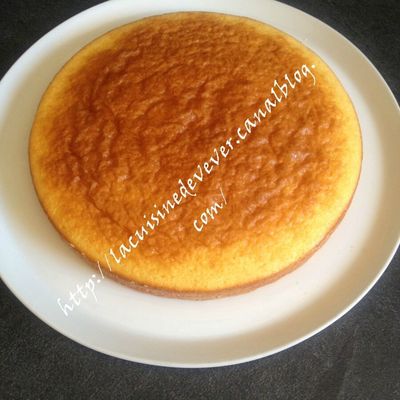 Gâteau au yaourt allégé, sans beurre ni huile