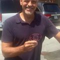 George Clooney soutient the Pink Patch Project