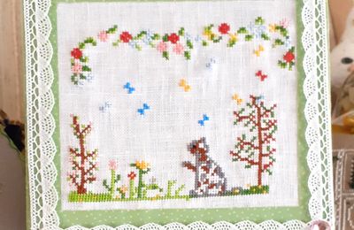 Une nouvelle broderie et une grille gratuite !