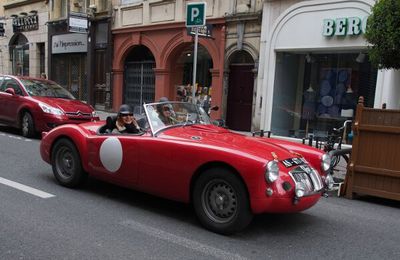 La Traversée de Lyon en automobiles 2013