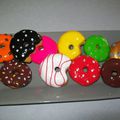 Pins Donuts