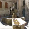Fontaine et lavoirs à Saint Didier dans le Vaucluse