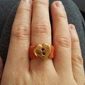 Bague en laine bouillie orange assortie au bracelet