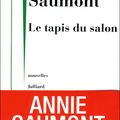 SAUMONT Annie / Le tapis du salon.