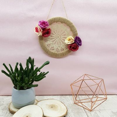 Une déco murale esprit shabby chic