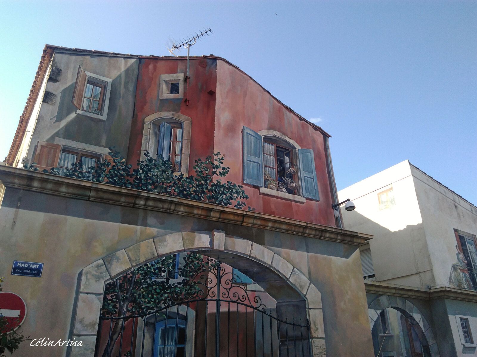 trompe-l'oeil mural, Pérols