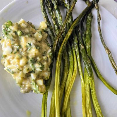 Asperges sauce gribiche