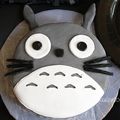 Totoro (layer cake design)