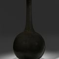 A large black-glazed bottle vase, Kangxi period (1662-1722)