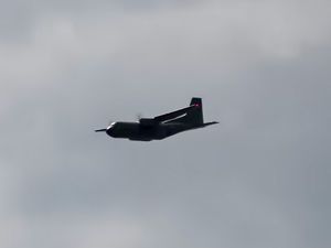 Un Transall C160 de la Lutwaffe avec son escorte de F4 Phantom.