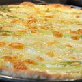 Pizza aux asperges vertes