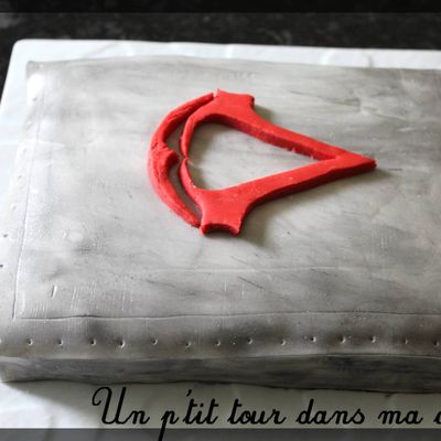 P'tit gâteau d'anniversaire praliné Assassin's Creed