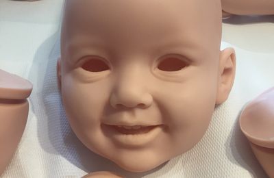 Un bébé reborn Toddler est à l'approche ;-)