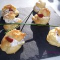 Profiteroles à la Ricotta, ciboulette et tomate confite