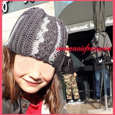 Ecailles au crochet : un bonnet 
