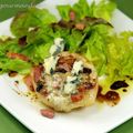 Poires gratinées au roquefort salade à l'huile de noix