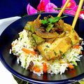 Steak de thon mariné avec du riz Thai ou basmati