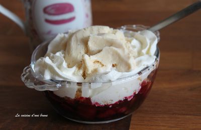 Crumble pommes et fruits rouges