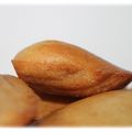 Madeleines à la compote de pommes