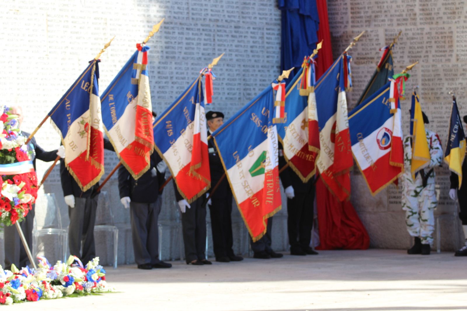 MONUMENT AUX MORT 8 MAI 2024 100