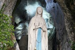 11 Février : Notre Dame de Lourdes.