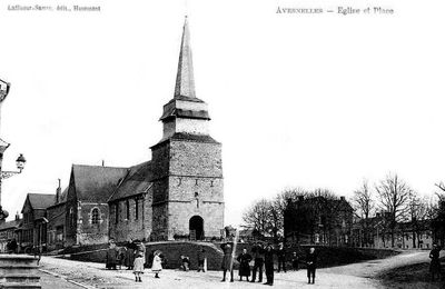 AVESNELLES - L'Eglise Saint Denis