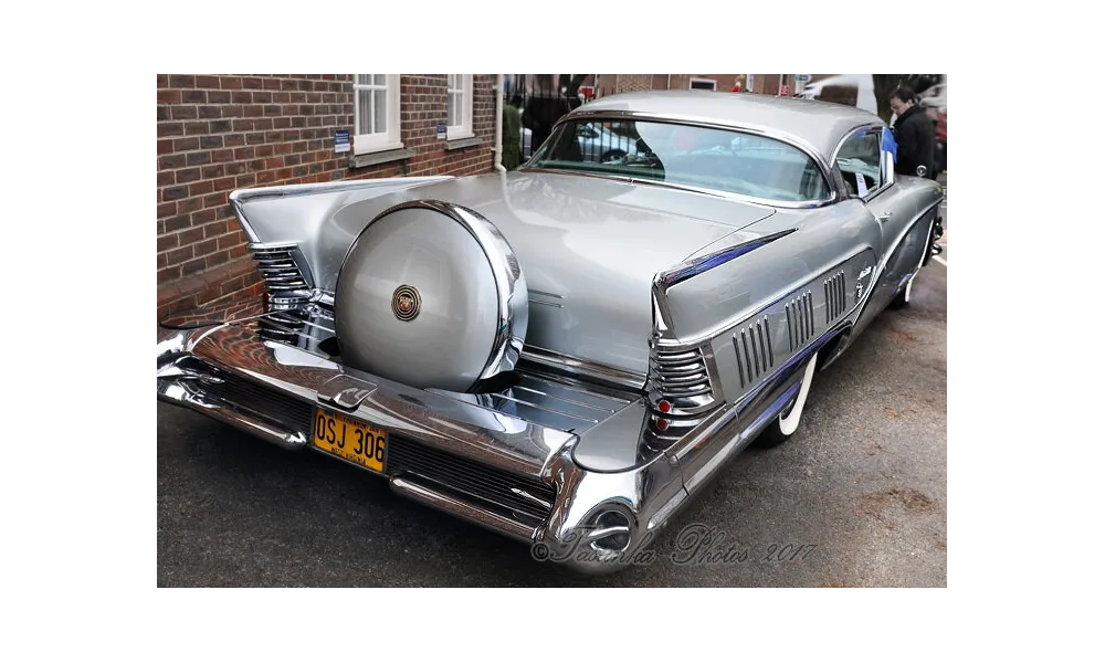 Classic Cars / Bikes / Trucks / Muscle Cars / Hot Rods Meeting (UK)