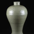 Vase (meiping) with inscription 'Fine wine with delicate aroma', Yuan-Ming dynasty, second half of 14th century